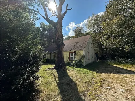 1663 Victory Highway Coventry RI 02827