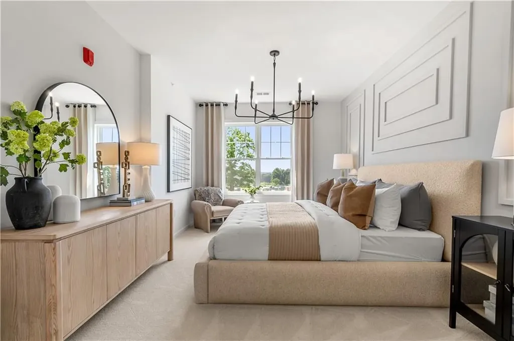 141 East Point Drive East Providence RI 02916