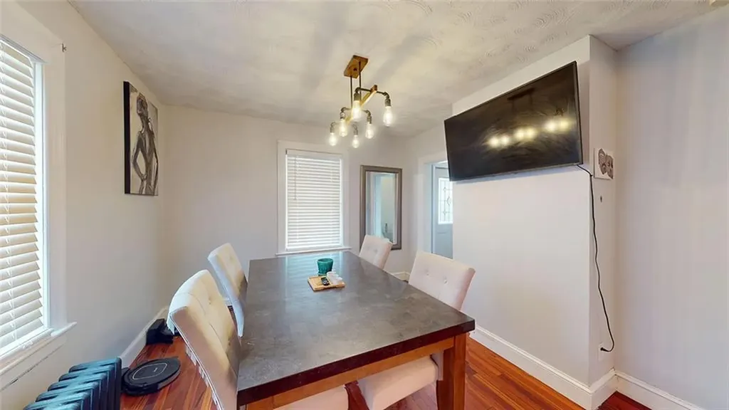 43 Toronto Avenue Providence RI 02905
