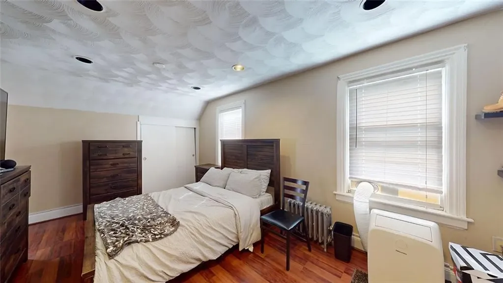 43 Toronto Avenue Providence RI 02905