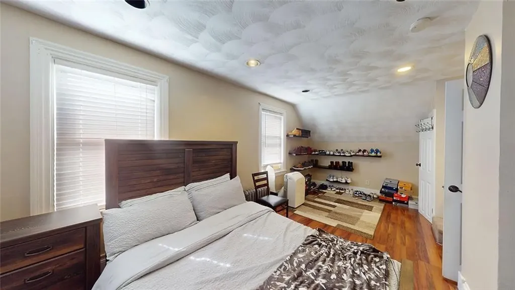 43 Toronto Avenue Providence RI 02905