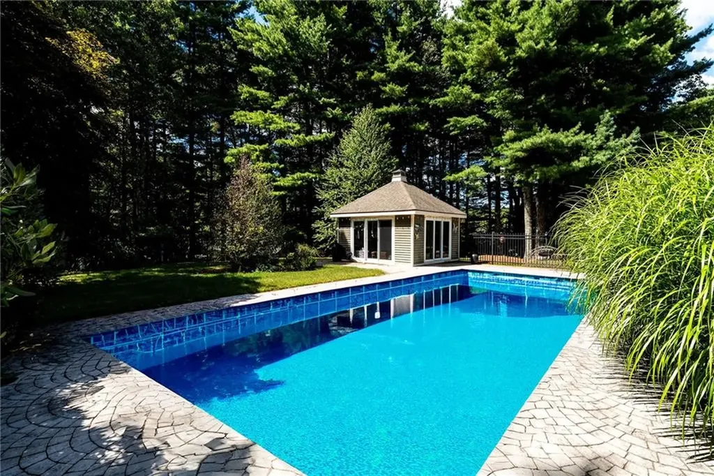 39 Sumner Brown Road Cumberland RI 02864
