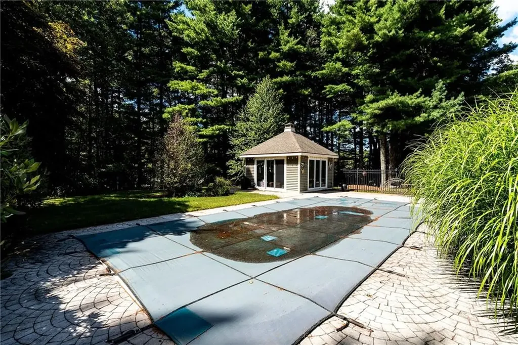 39 Sumner Brown Road Cumberland RI 02864