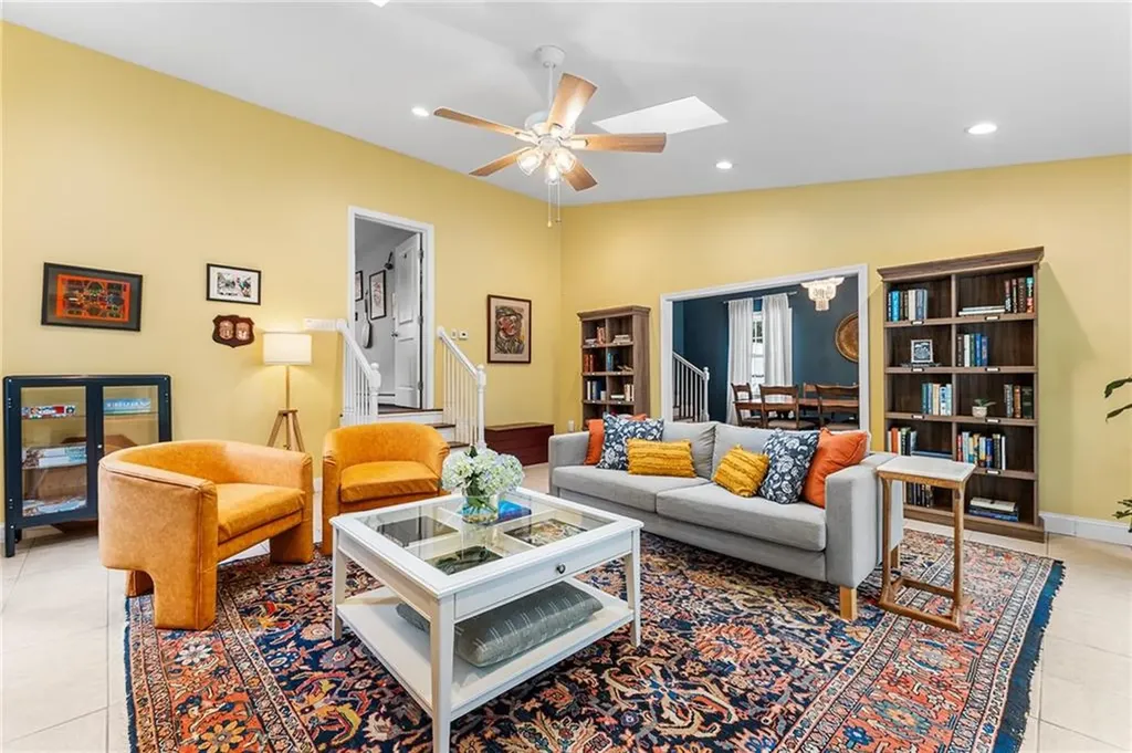 11 Houghton Street Barrington RI 02806