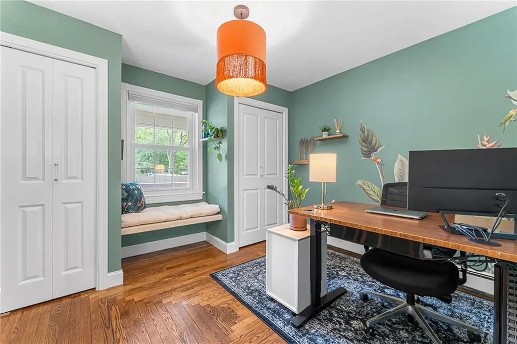 11 Houghton Street Barrington RI 02806