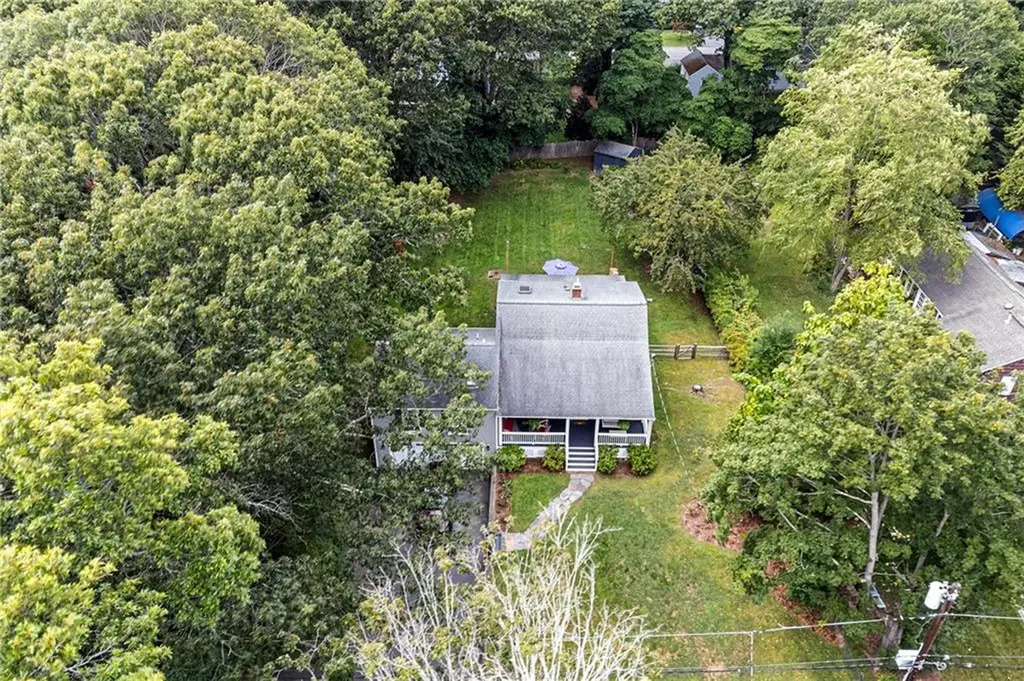 11 Houghton Street Barrington RI 02806