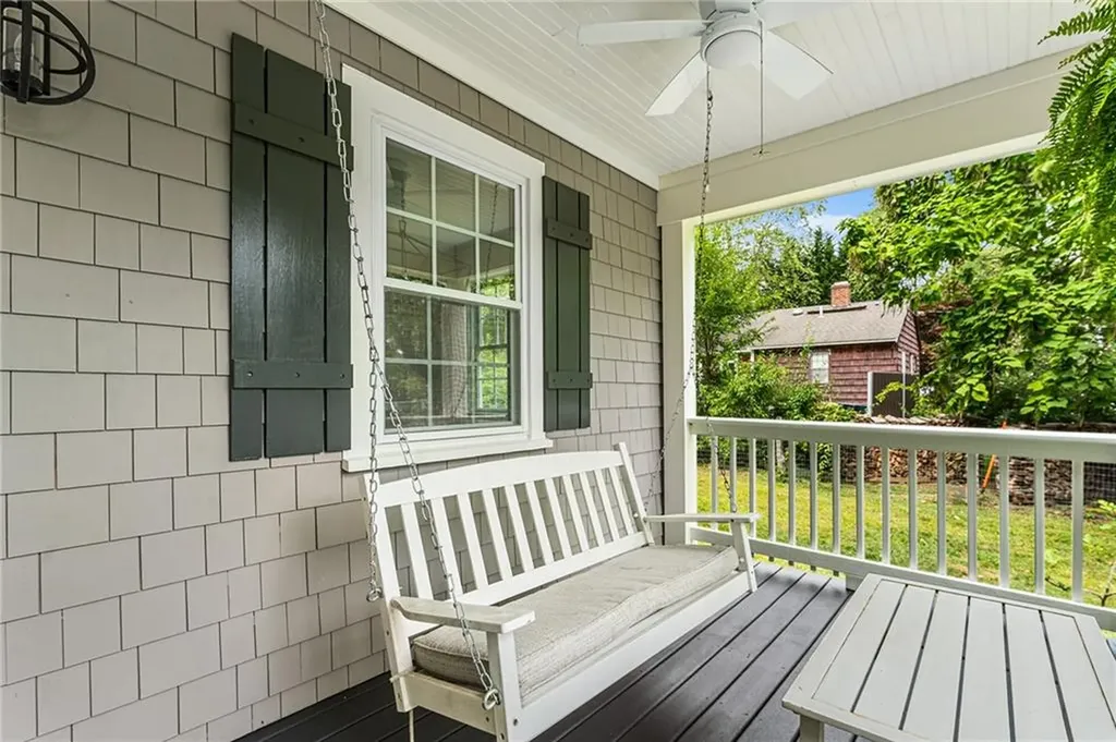 11 Houghton Street Barrington RI 02806