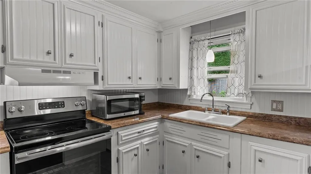 75 Atwood Street West Warwick RI 02893