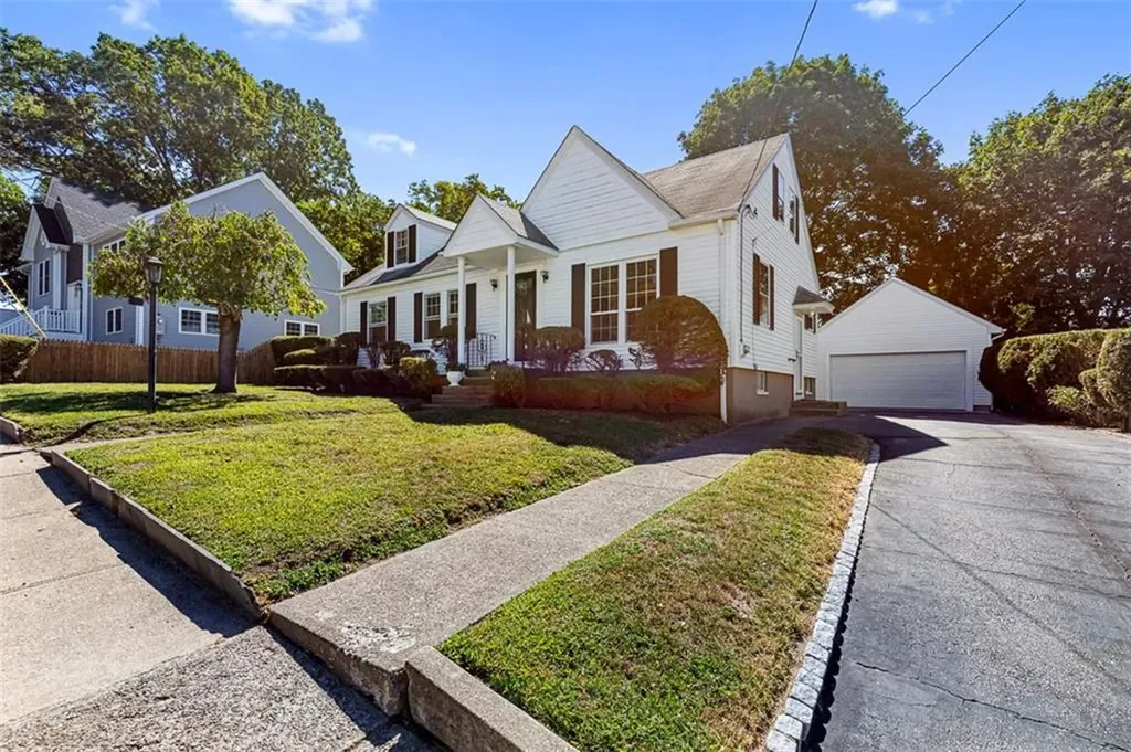 135 Leo Avenue Providence RI 02904