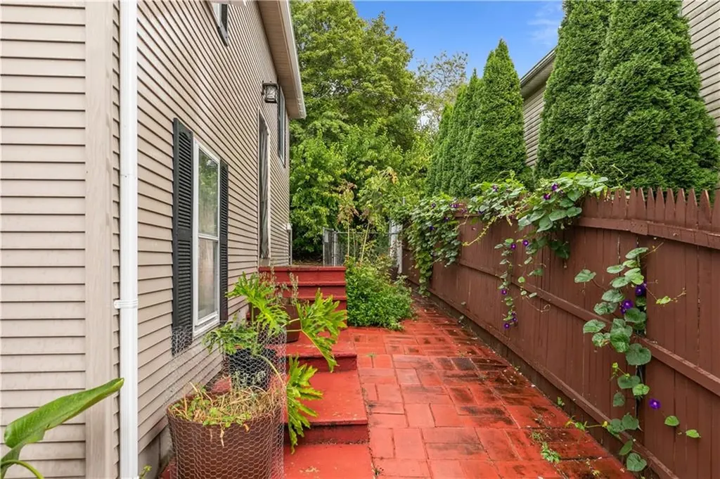162 Rushmore Avenue Providence RI 02909