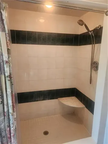 63 Pond View Drive Warwick RI 02886