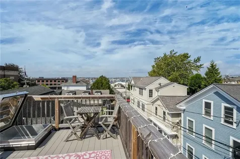 26 Franklin Street Newport RI 02840