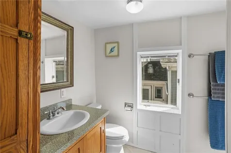 26 Franklin Street Newport RI 02840