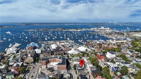 26 Franklin Street Newport RI 02840