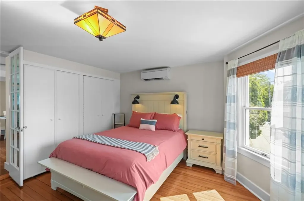 26 Franklin Street Newport RI 02840