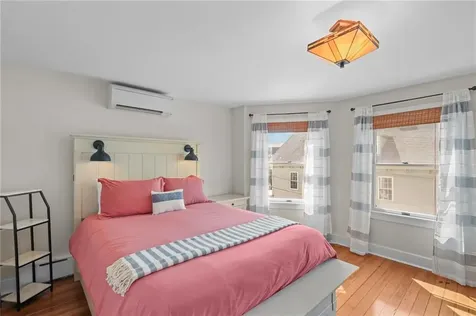 26 Franklin Street Newport RI 02840