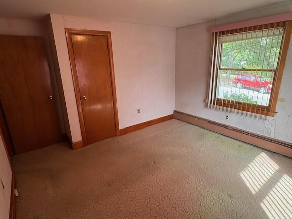 44 Valente Drive Cranston RI 02920