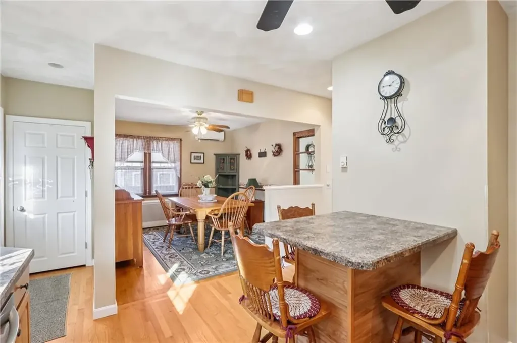 108 Waite Avenue Cranston RI 02905
