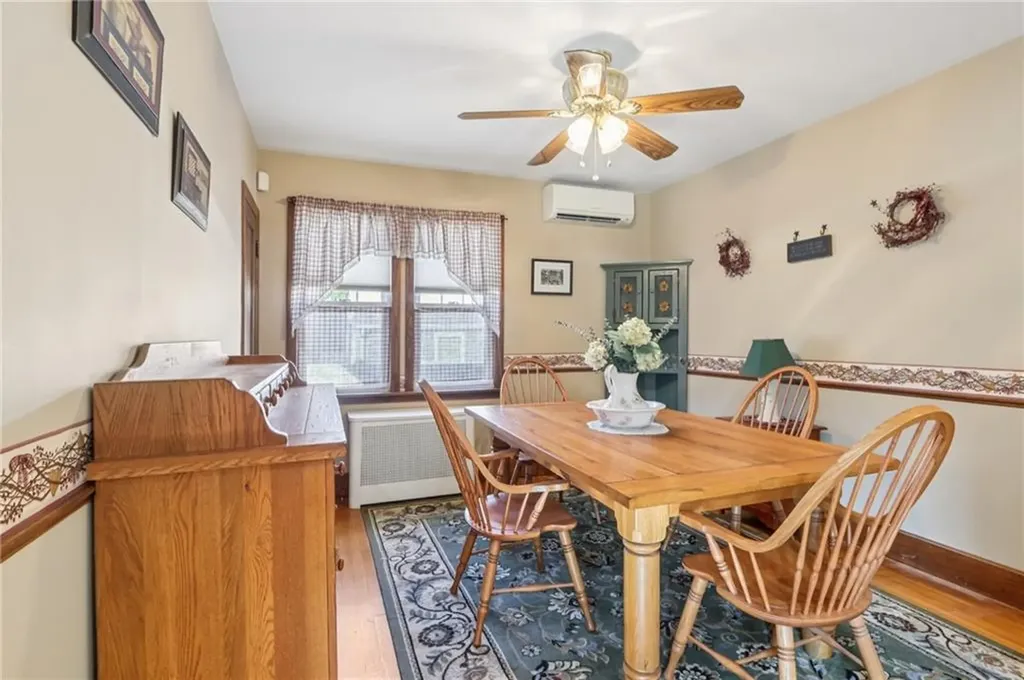 108 Waite Avenue Cranston RI 02905