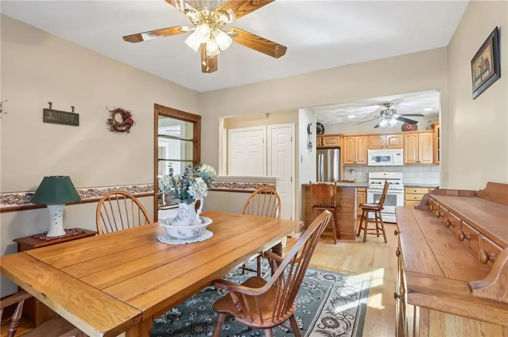 108 Waite Avenue Cranston RI 02905
