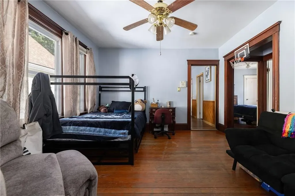 105 Garfield Avenue Providence RI 02908