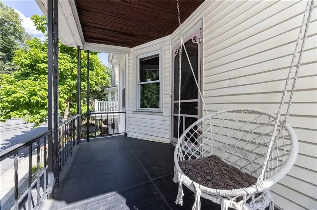 105 Garfield Avenue Providence RI 02908