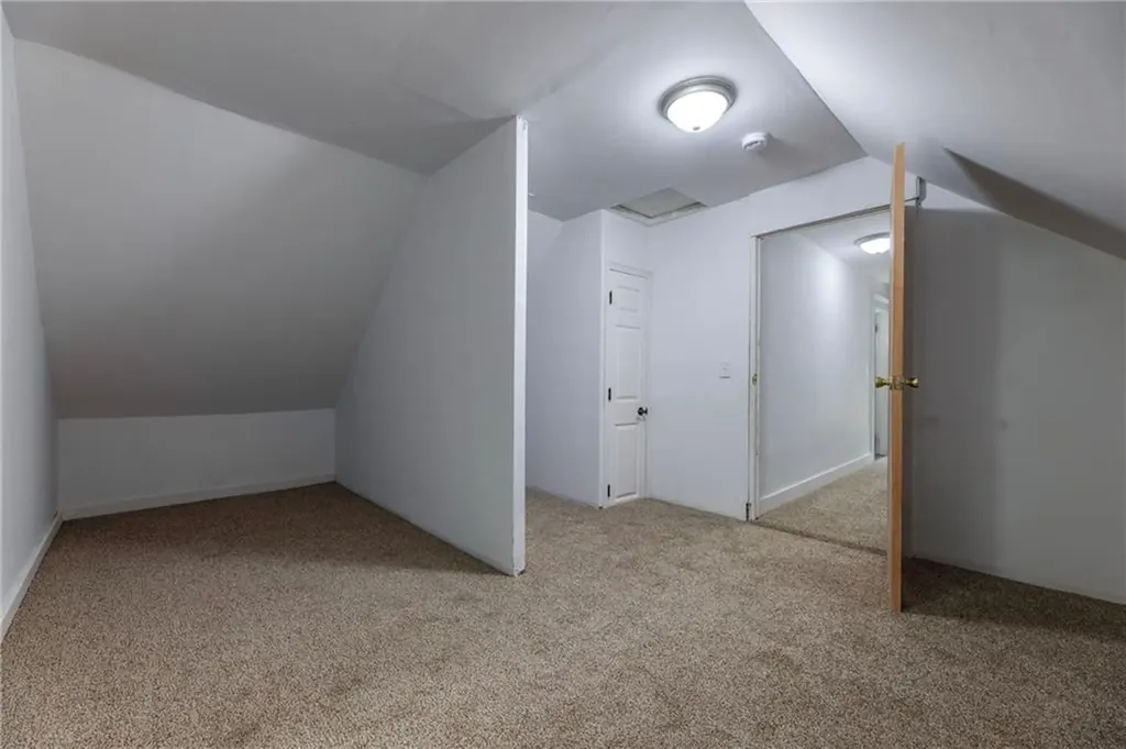105 Garfield Avenue Providence RI 02908