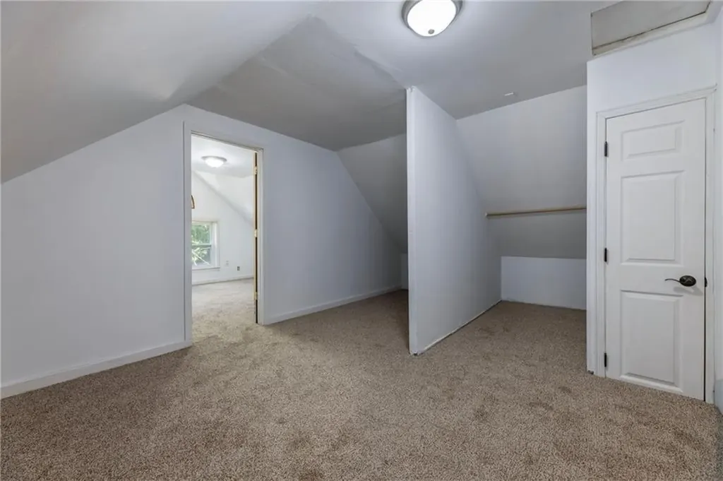 105 Garfield Avenue Providence RI 02908