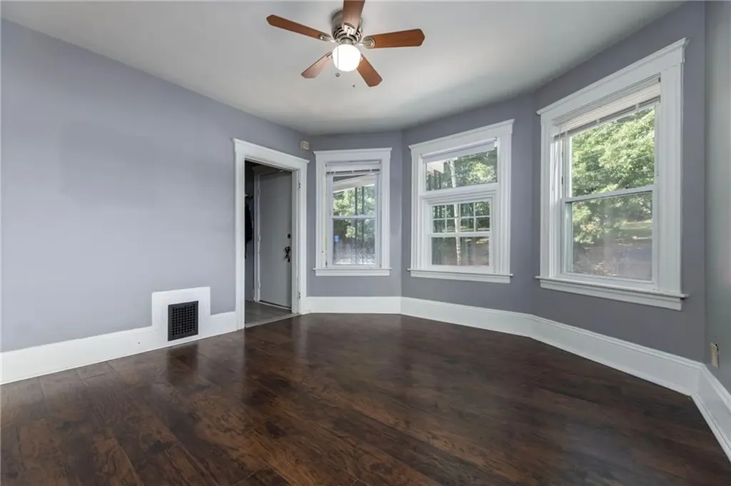 105 Garfield Avenue Providence RI 02908