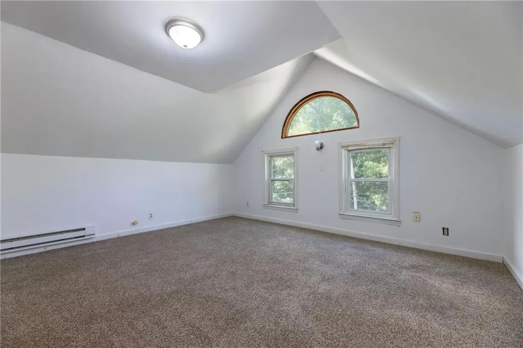 105 Garfield Avenue Providence RI 02908