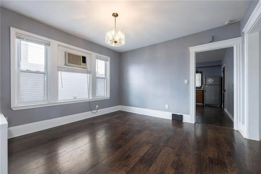 105 Garfield Avenue Providence RI 02908