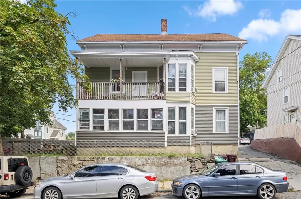 75 South Street Woonsocket RI 02895