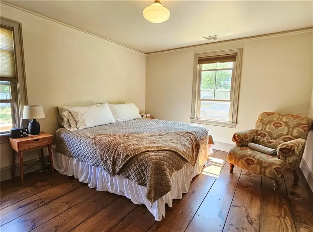 35 Harkness Street Providence RI 02909