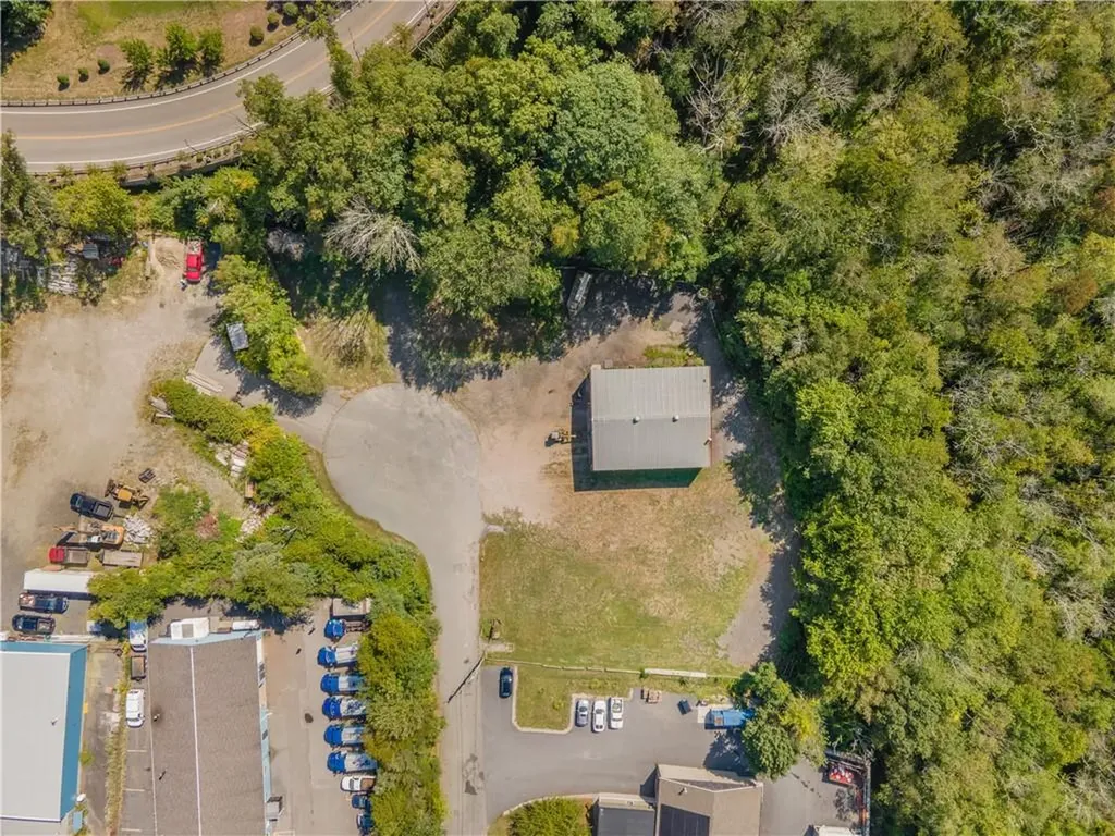 99 Aquidneck Drive Tiverton RI 02878