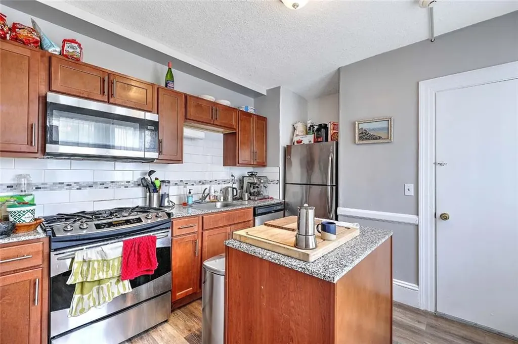 134 138 Irving Avenue Providence RI 02906