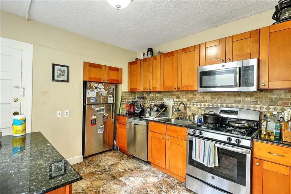 134 138 Irving Avenue Providence RI 02906