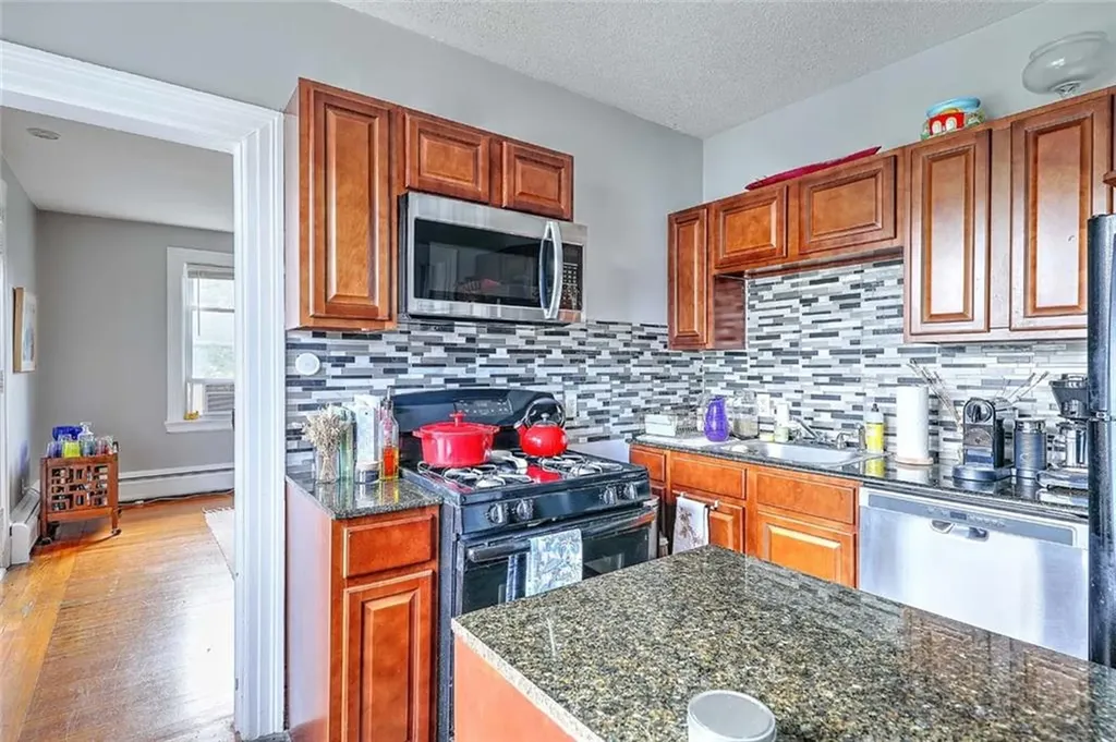 134 138 Irving Avenue Providence RI 02906