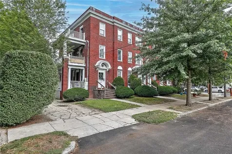134 Irving Avenue Providence RI 02906