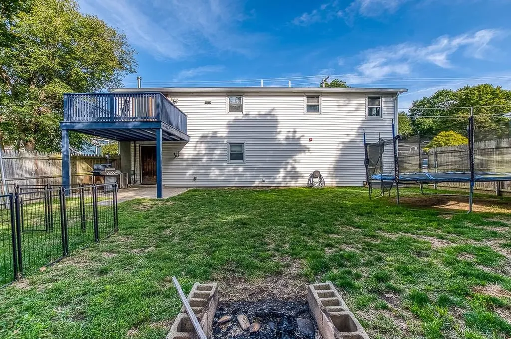 127 Street Leon Avenue Woonsocket RI 02895