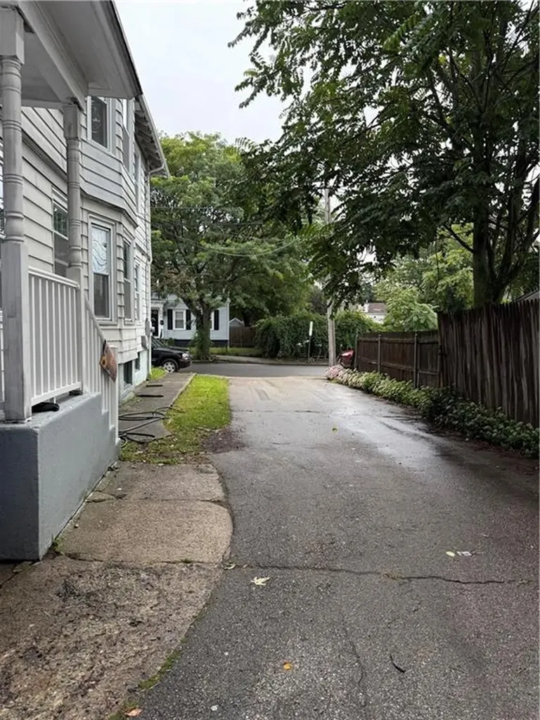16 18 Brewster Street Pawtucket RI 02860