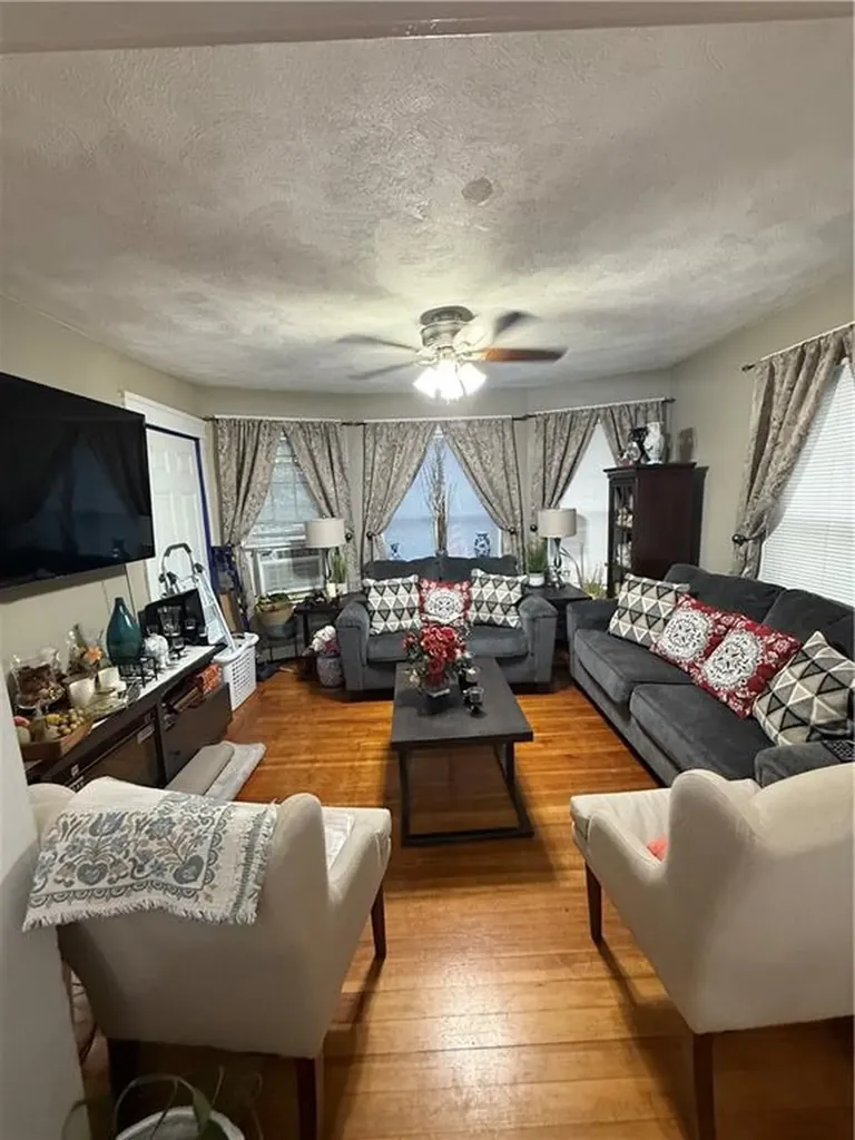 16 18 Brewster Street Pawtucket RI 02860