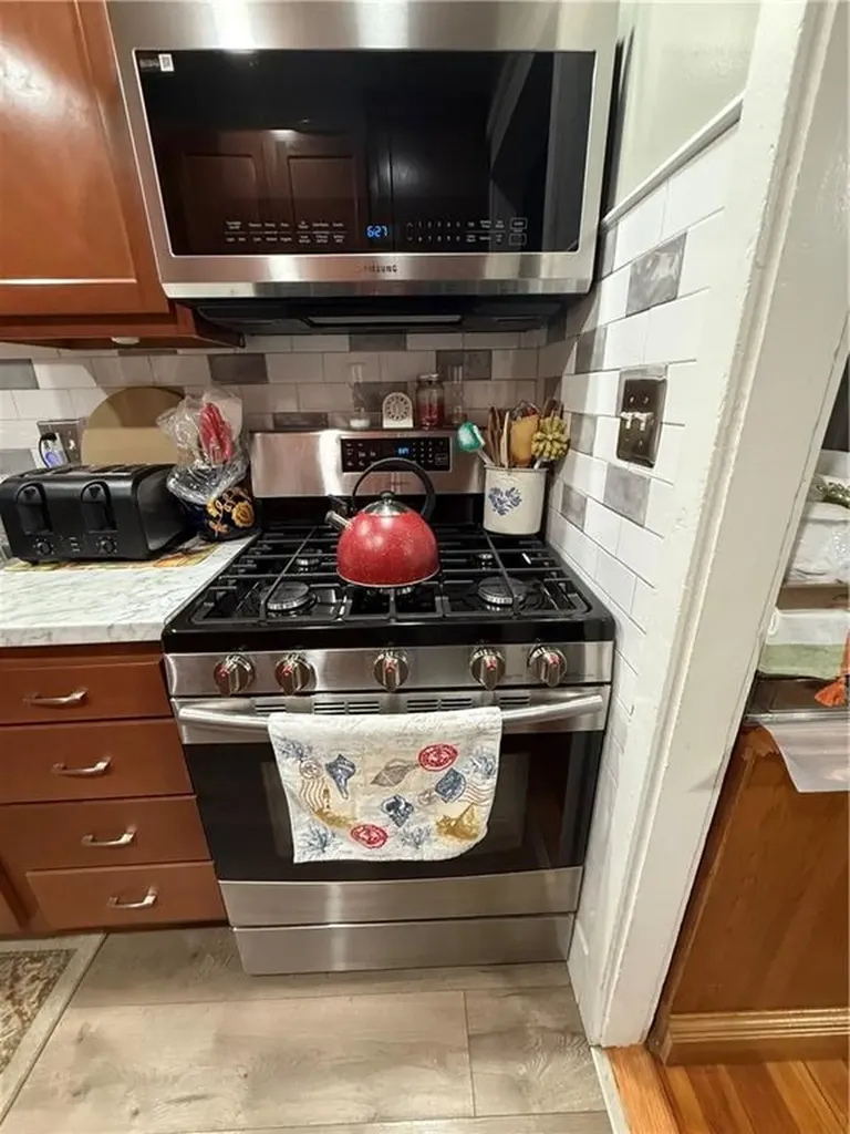 16 18 Brewster Street Pawtucket RI 02860