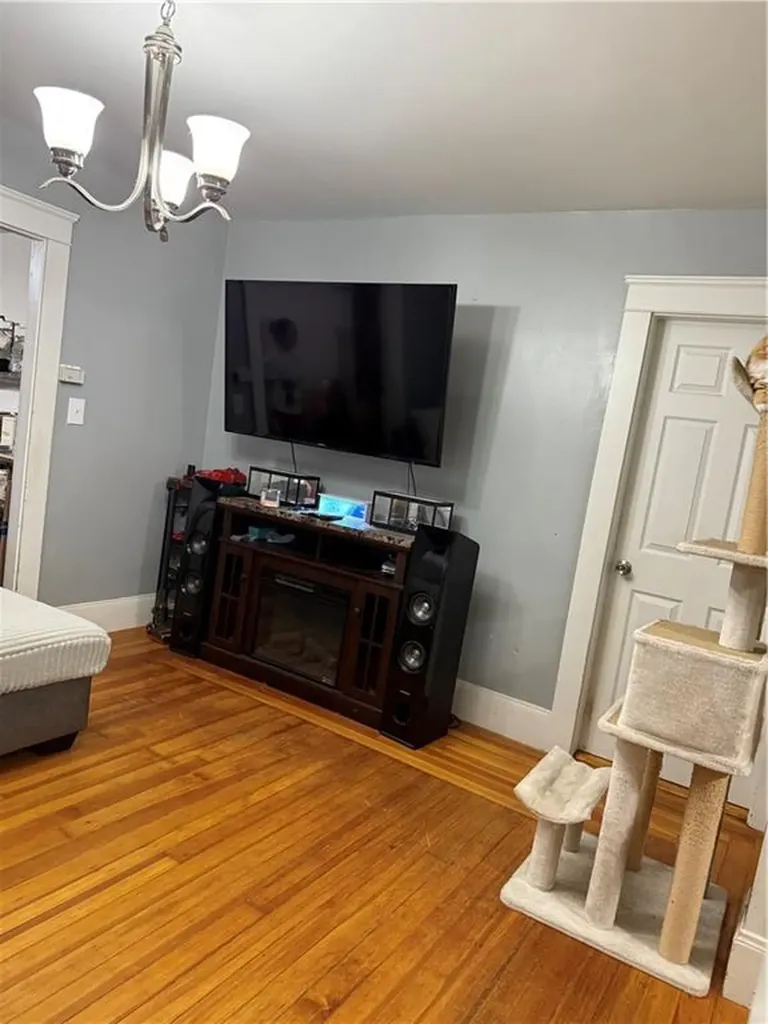 16 18 Brewster Street Pawtucket RI 02860