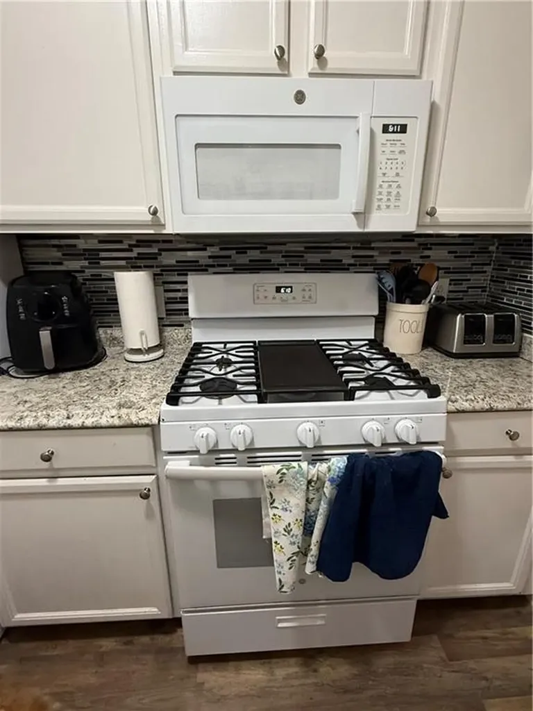 16 18 Brewster Street Pawtucket RI 02860