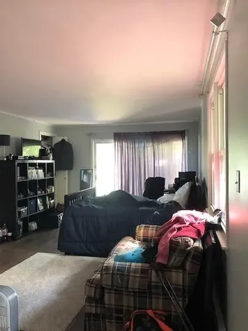 15 Evelyn Drive Bristol RI 02809