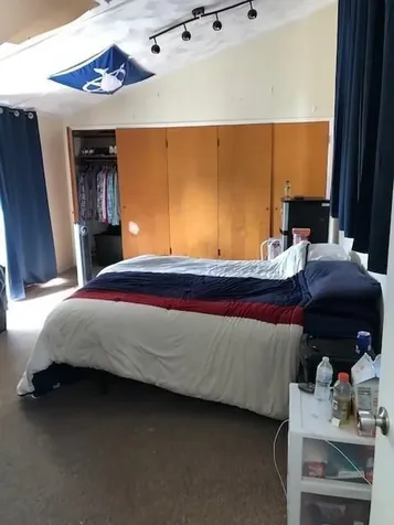 15 Evelyn Drive Bristol RI 02809