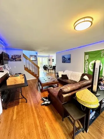 15 Evelyn Drive Bristol RI 02809