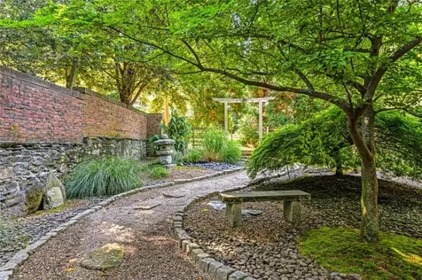 200 Arboretum Lane Bristol RI 02809