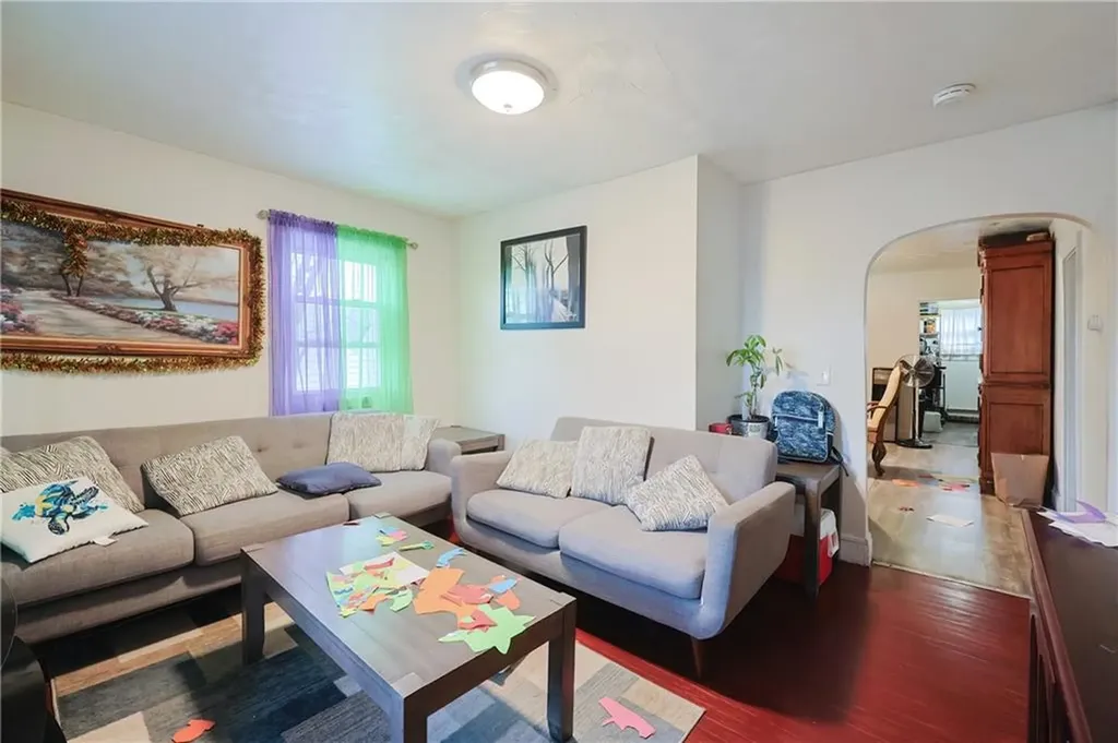 20 Barnes Street Pawtucket RI 02860