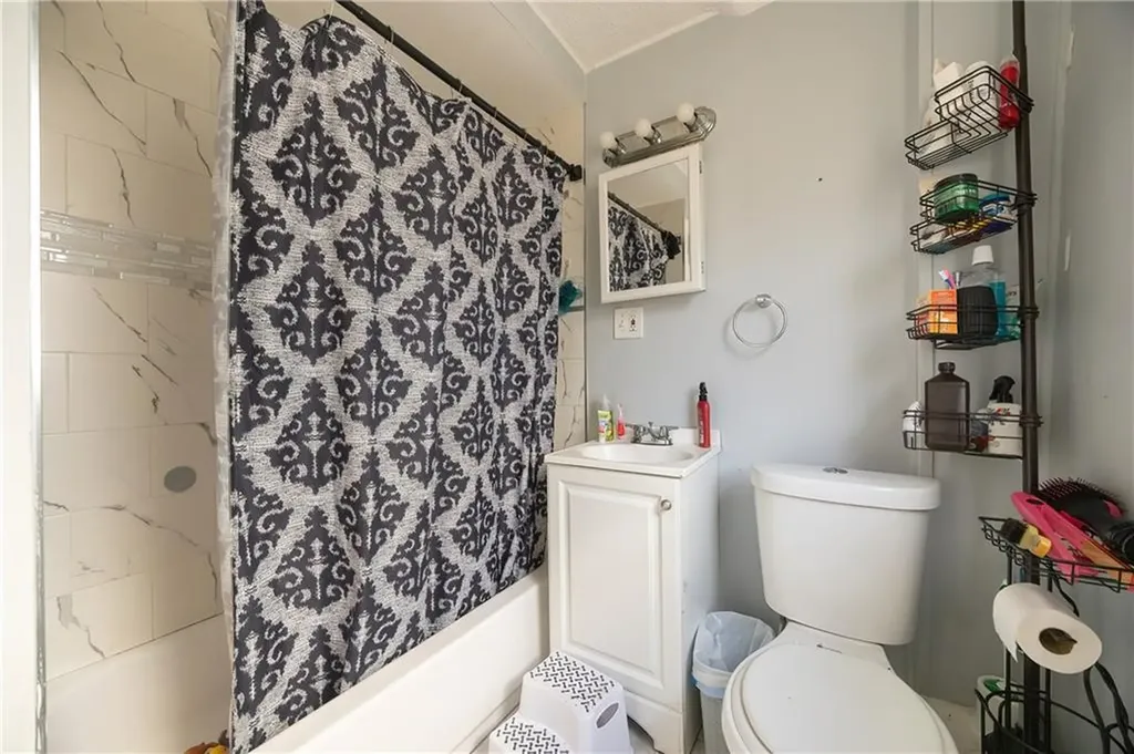 20 Barnes Street Pawtucket RI 02860